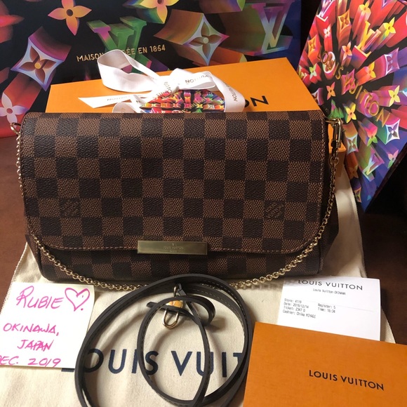 Louis Vuitton Handbags - Favorite MM DE